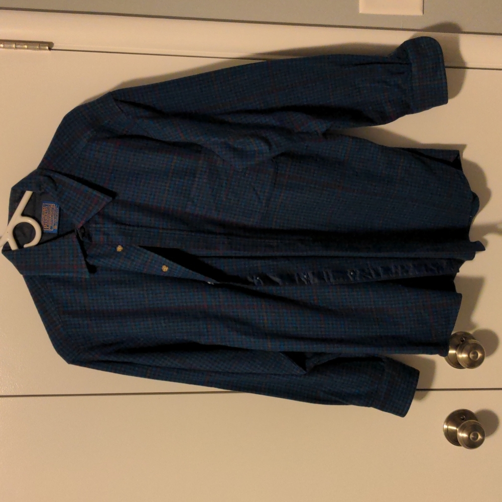 Wool long sleeve button down